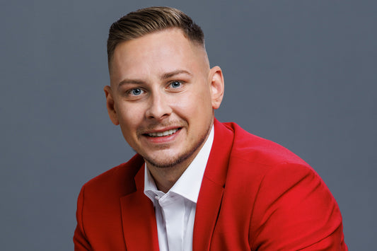 Wzmacnianie przyszłych liderów biznesu: Wprowadzenie do Uniwersytetu Dawida Uliasza